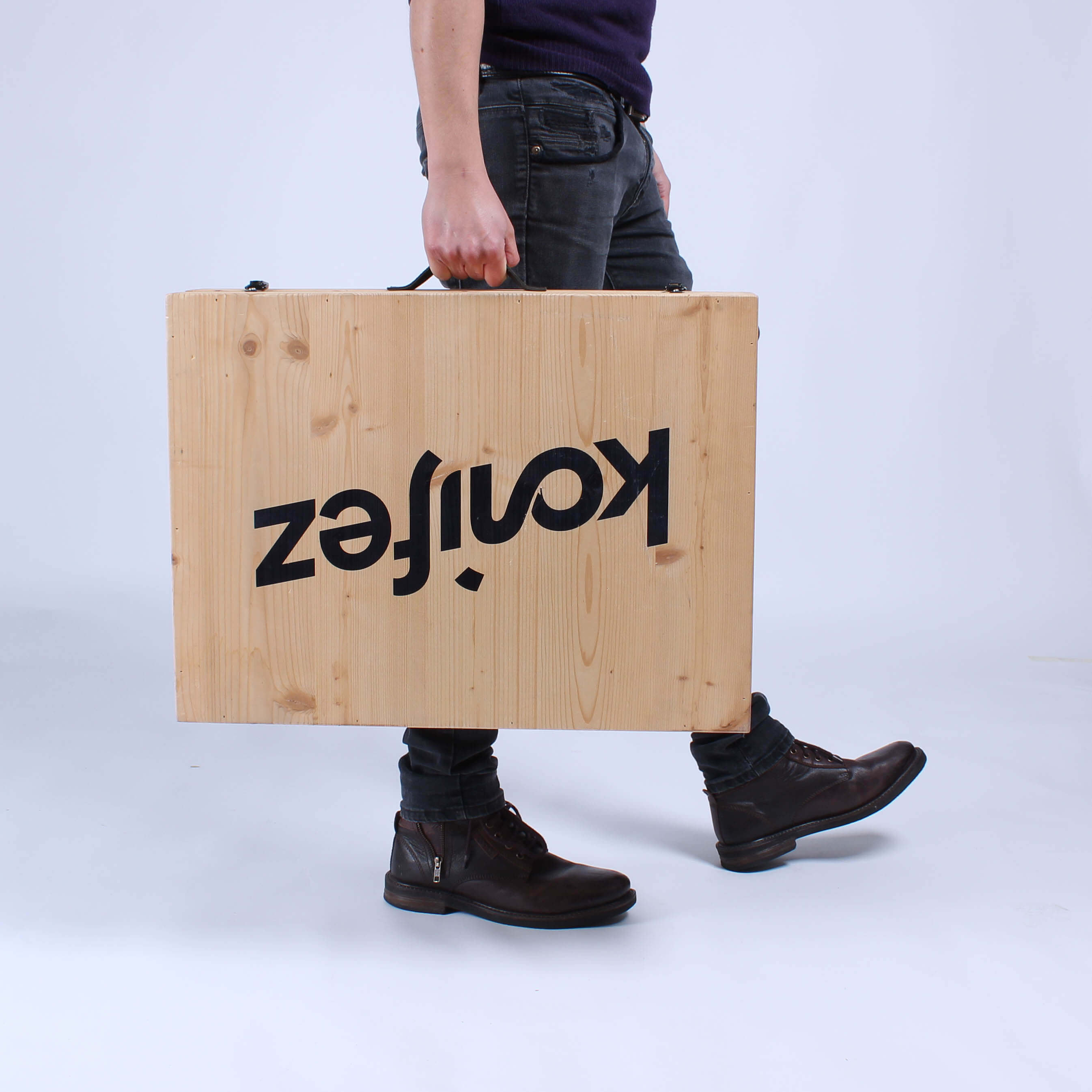 cornhole-konifez-spiel-gartenspiel-parkspiel-wurfspiel-hochzeitsspiel-event-kaufen-spielen-outdoor-produkt-klappbar-koffer-tragbar-4